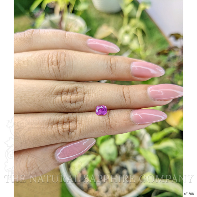 0.85 Ct. Pinkish Purple Sapphire from Ceylon (Sri Lanka)