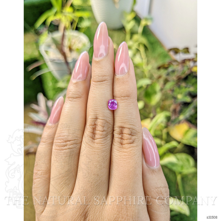 0.85 Ct. Pinkish Purple Sapphire from Ceylon (Sri Lanka)