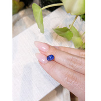 2.23 Ct. Blue Sapphire from Ceylon (Sri Lanka) Life Style