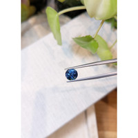 2.32 Ct. Blue Sapphire from Ceylon (Sri Lanka) Life Style