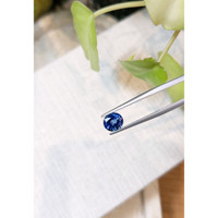 2.05 Ct. Blue Sapphire from Ceylon (Sri Lanka) Life Style
