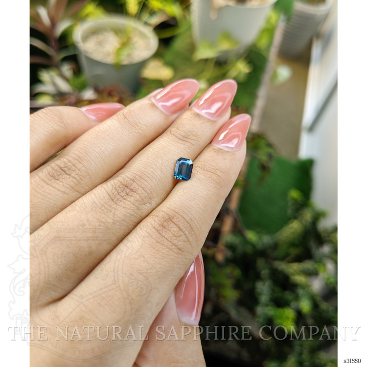 1.05 Ct. Greenish Blue Sapphire from Ceylon (Sri Lanka)