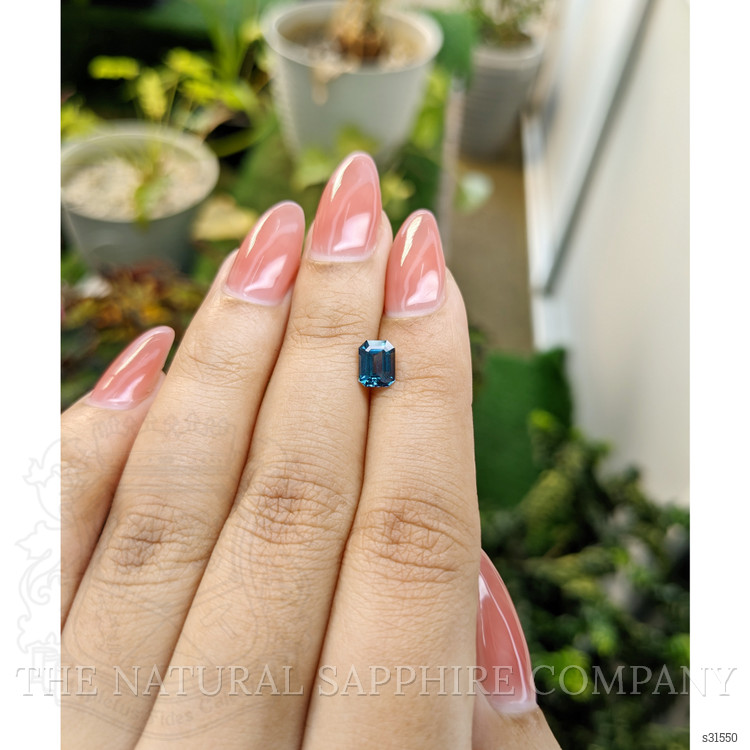 1.05 Ct. Greenish Blue Sapphire from Ceylon (Sri Lanka)