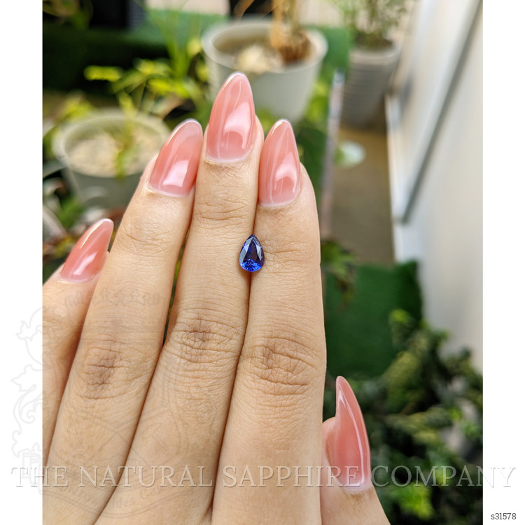 1.03 Ct. Blue Sapphire from Ceylon (Sri Lanka)