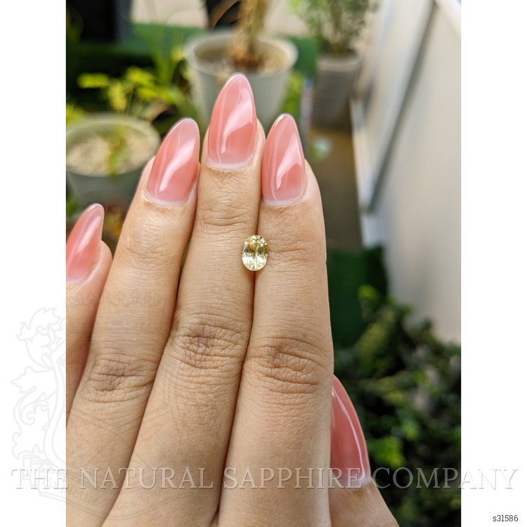 0.90 Ct. Yellow Sapphire from Ceylon (Sri Lanka)