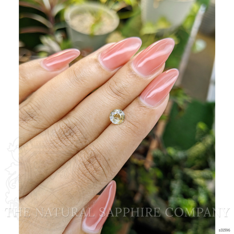 1.00 Ct. Yellow Sapphire from Ceylon (Sri Lanka)