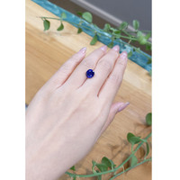 4.19 Ct. Blue Sapphire from Ceylon (Sri Lanka) Life Style