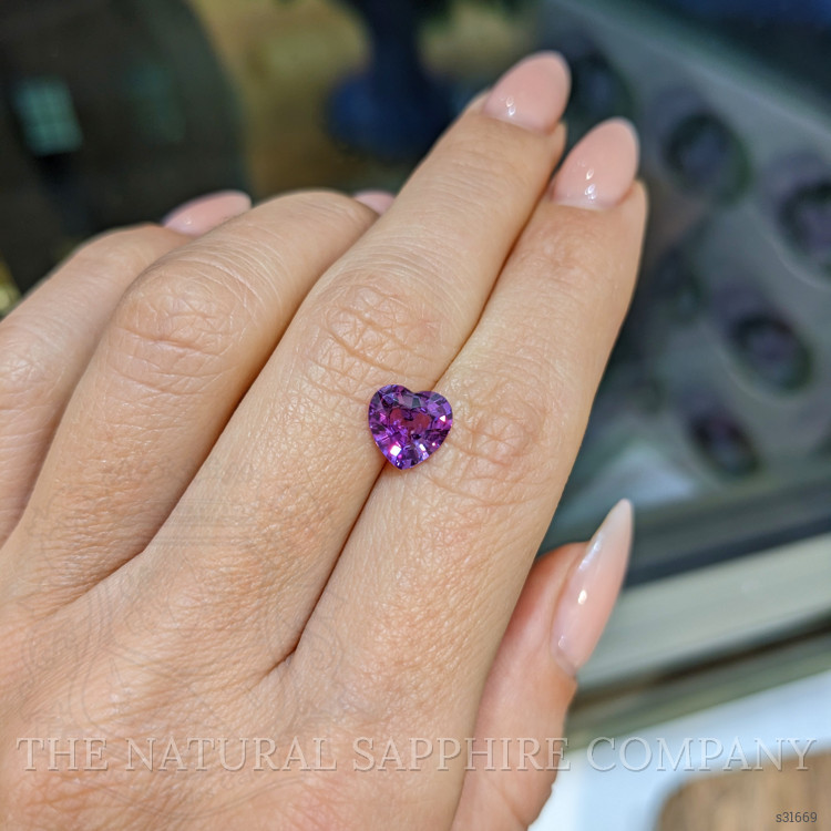 1.76 Ct. Pinkish Purple Sapphire from Ceylon (Sri Lanka)