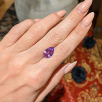 4.12 Ct. Pinkish Purple Sapphire from Ceylon (Sri Lanka) Life Style