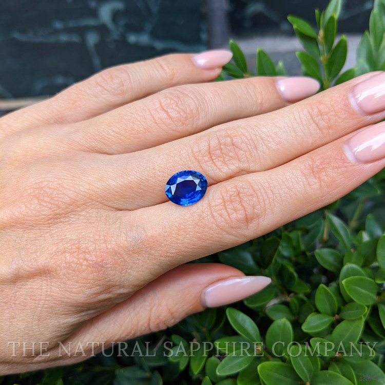 4.05 Ct. Blue Sapphire from Ceylon (Sri Lanka)