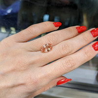 5.09 Ct. Padparadscha Sapphire from Ceylon (Sri Lanka) Life Style