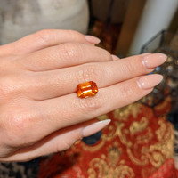 5.16 Ct. Orange Sapphire from Ceylon (Sri Lanka) Life Style