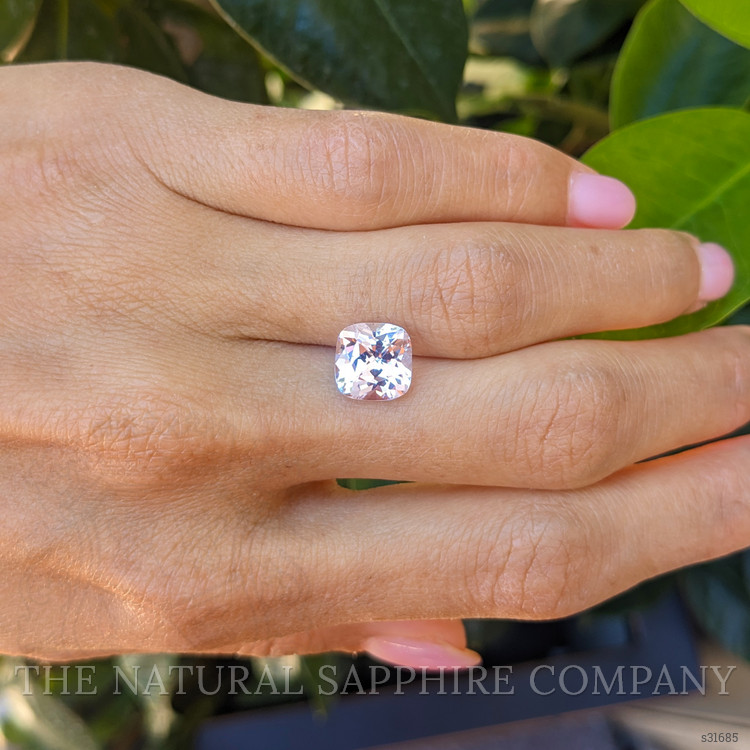 4.19 Ct. Pink Sapphire from Ceylon (Sri Lanka)