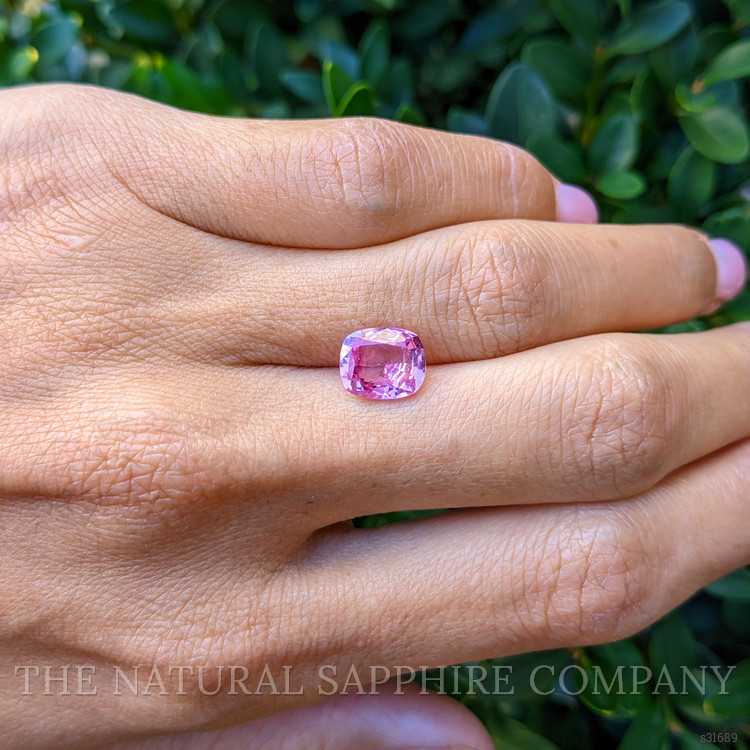 2.50 Ct. Pink Sapphire from Ceylon (Sri Lanka)