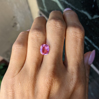 2.50 Ct. Pink Sapphire from Ceylon (Sri Lanka) Life Style