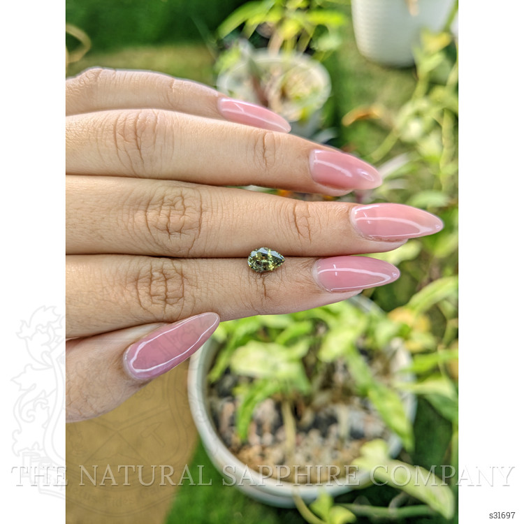 1.16 Ct. Bi Color Sapphire from Ceylon (Sri Lanka)