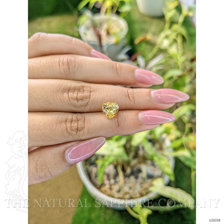 3.32 Ct. Yellow Sapphire from Ceylon (Sri Lanka)