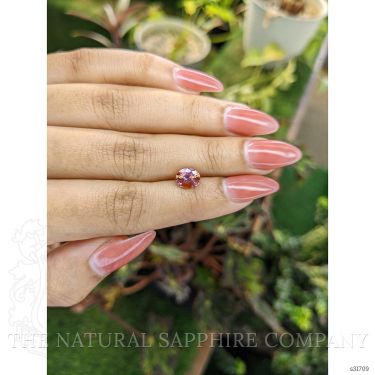 2.08 Ct. Padparadscha Sapphire from Ceylon (Sri Lanka)