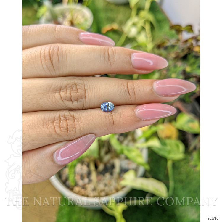 0.81 Ct. Bi Color Sapphire from Ceylon (Sri Lanka)