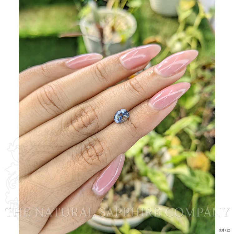 1.30 Ct. Bi Color Sapphire from Ceylon (Sri Lanka)