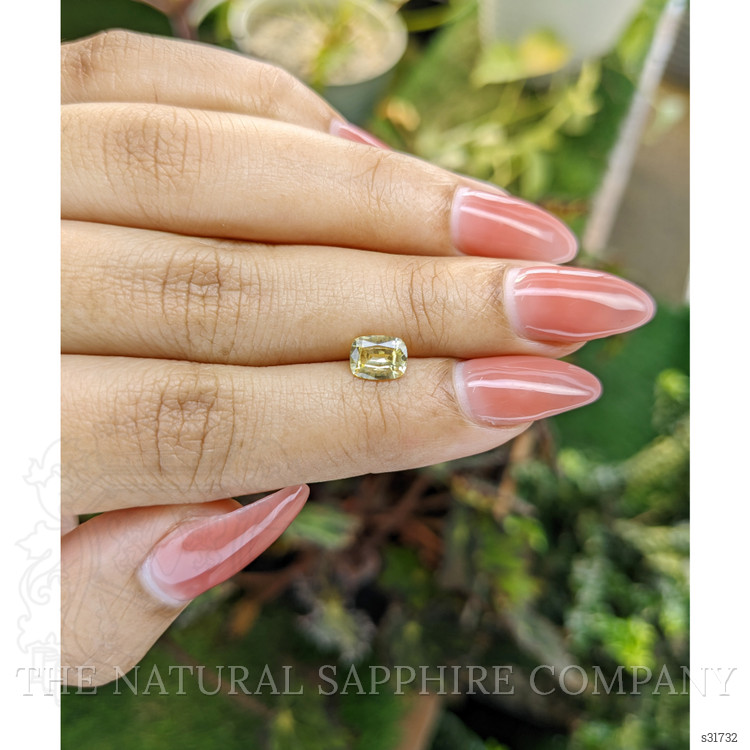 1.05 Ct. Yellow Sapphire from Ceylon (Sri Lanka)