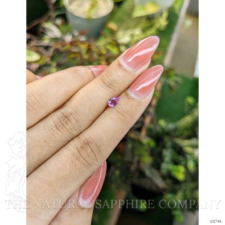 0.41 Ct. Pinkish Purple Sapphire from Ceylon (Sri Lanka)