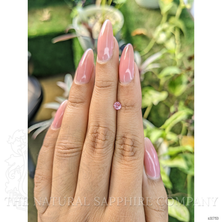 0.29 Ct. Pink Sapphire from Ceylon (Sri Lanka)