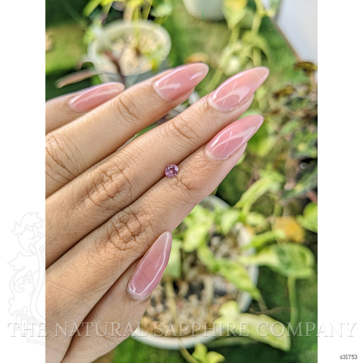 0.29 Ct. Pink Sapphire from Ceylon (Sri Lanka)