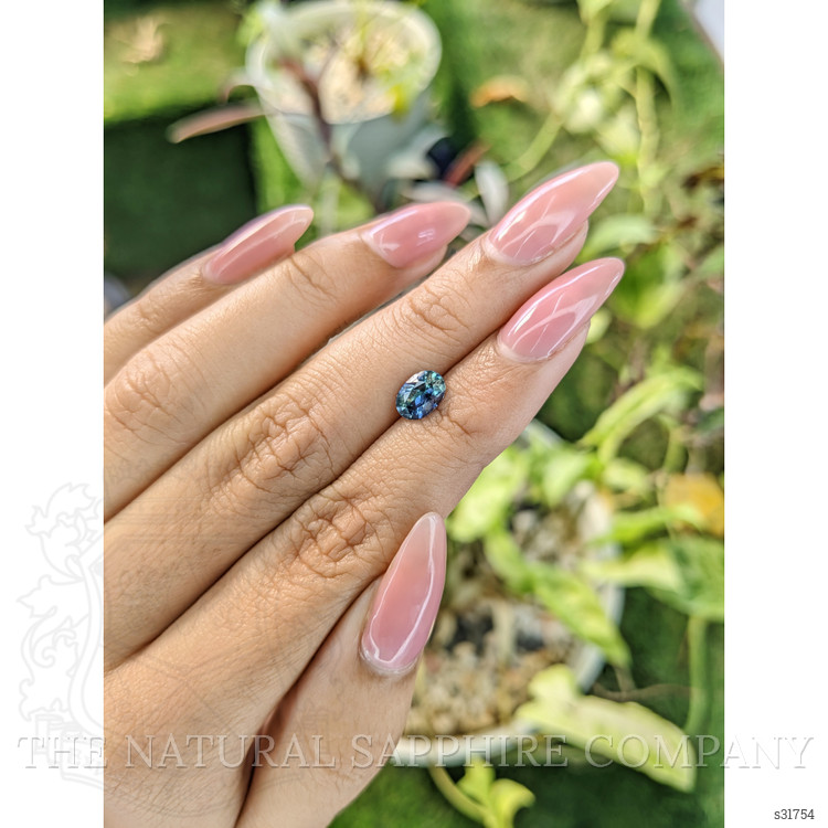 1.08 Ct. Greenish Blue Sapphire from Ceylon (Sri Lanka)