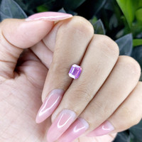 1.04 Ct. Purplish Pink Sapphire from Ceylon (Sri Lanka) Life Style