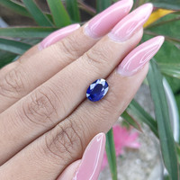 2.32 Ct. Blue Sapphire from Tanzania Life Style