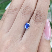 1.51 Ct. Blue Sapphire from Tanzania Life Style