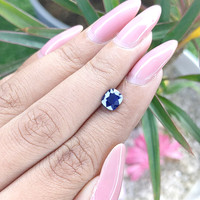 1.35 Ct. Blue Sapphire from Tanzania Life Style