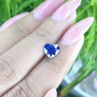 1.35 Ct. Blue Sapphire from Tanzania Life Style