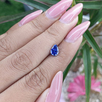 1.03 Ct. Blue Sapphire from Tanzania Life Style
