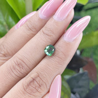 2.04 Ct. Green Sapphire from Tanzania Life Style