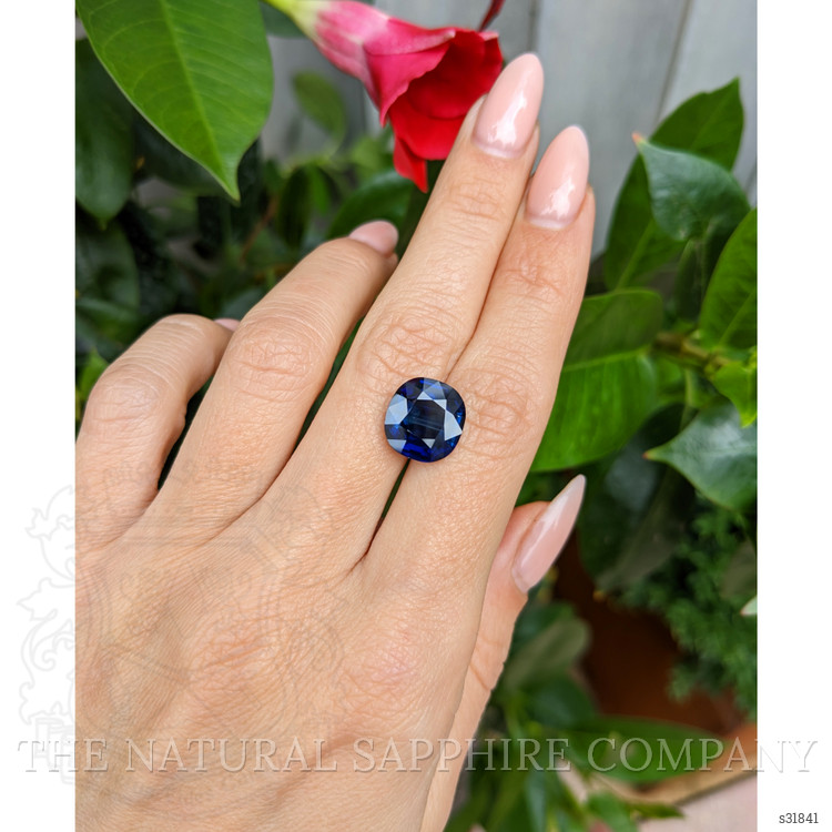 7.45 Ct. Blue Sapphire from Ceylon (Sri Lanka)