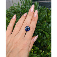 7.45 Ct. Blue Sapphire from Ceylon (Sri Lanka) Life Style