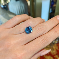 5.03 Ct. Blue Sapphire from Ceylon (Sri Lanka) Life Style