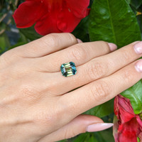 5.07 Ct. Bi Color Sapphire from Madagascar Life Style