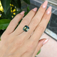 5.07 Ct. Bi Color Sapphire from Madagascar Life Style