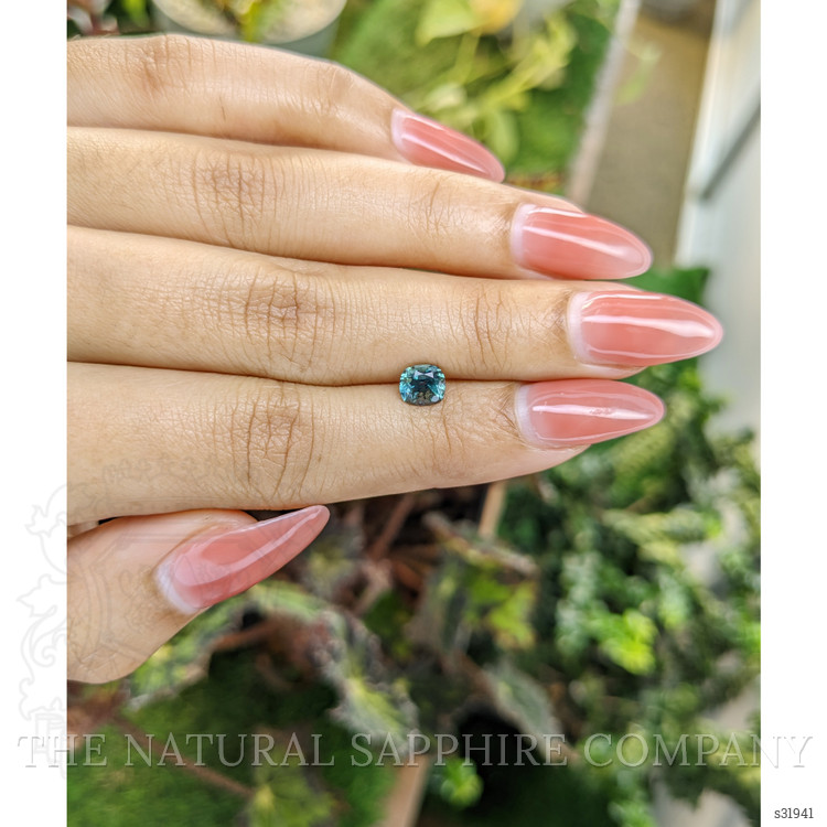 0.97 Ct. Bluish Green Sapphire from Ceylon (Sri Lanka)