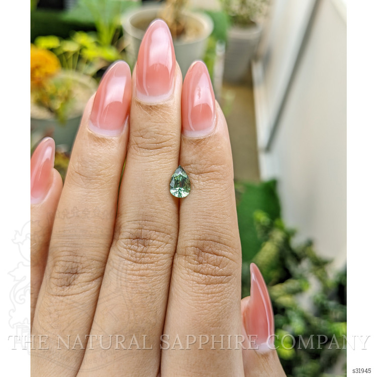 1.07 Ct. Green Sapphire from Ceylon (Sri Lanka)