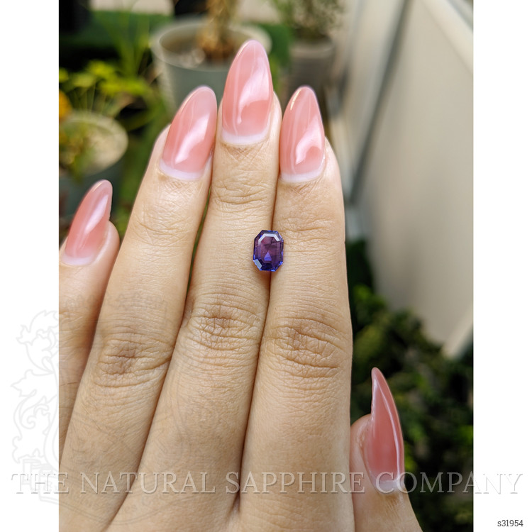 1.28 Ct. Bluish Purple Sapphire from Ceylon (Sri Lanka)