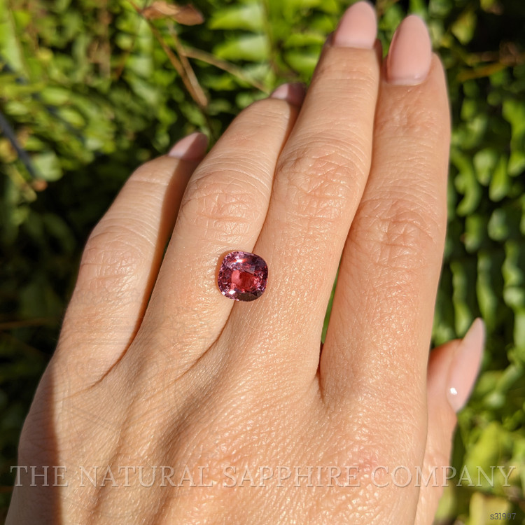 3.03 Ct. Padparadscha Sapphire from Ceylon (Sri Lanka)