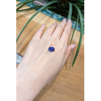 4.21 Ct. Blue Sapphire from Thailand Life Style