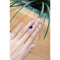 2.91 Ct. Blue Sapphire from Thailand Life Style