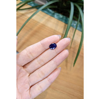 2.91 Ct. Blue Sapphire from Thailand Life Style