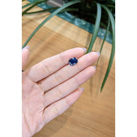3.33 Ct. Blue Sapphire from Thailand Life Style