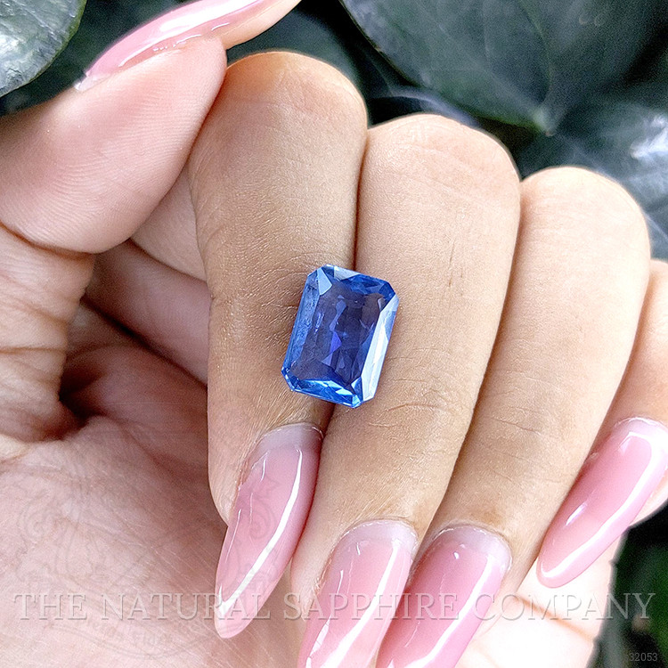 5.54 Ct. Blue Sapphire from Ceylon (Sri Lanka)